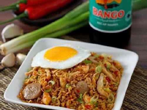 Nasi Goreng Langgeng: Rasa yang Menghampiri Setiap Pagi di Cilacap